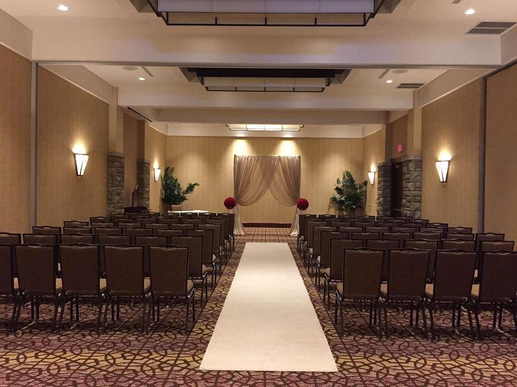 Doubletree Fallsview Resort & Spa By Hilton - Niagara Falls Facilities photo