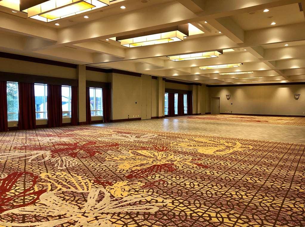 Doubletree Fallsview Resort & Spa By Hilton - Niagara Falls Facilities photo