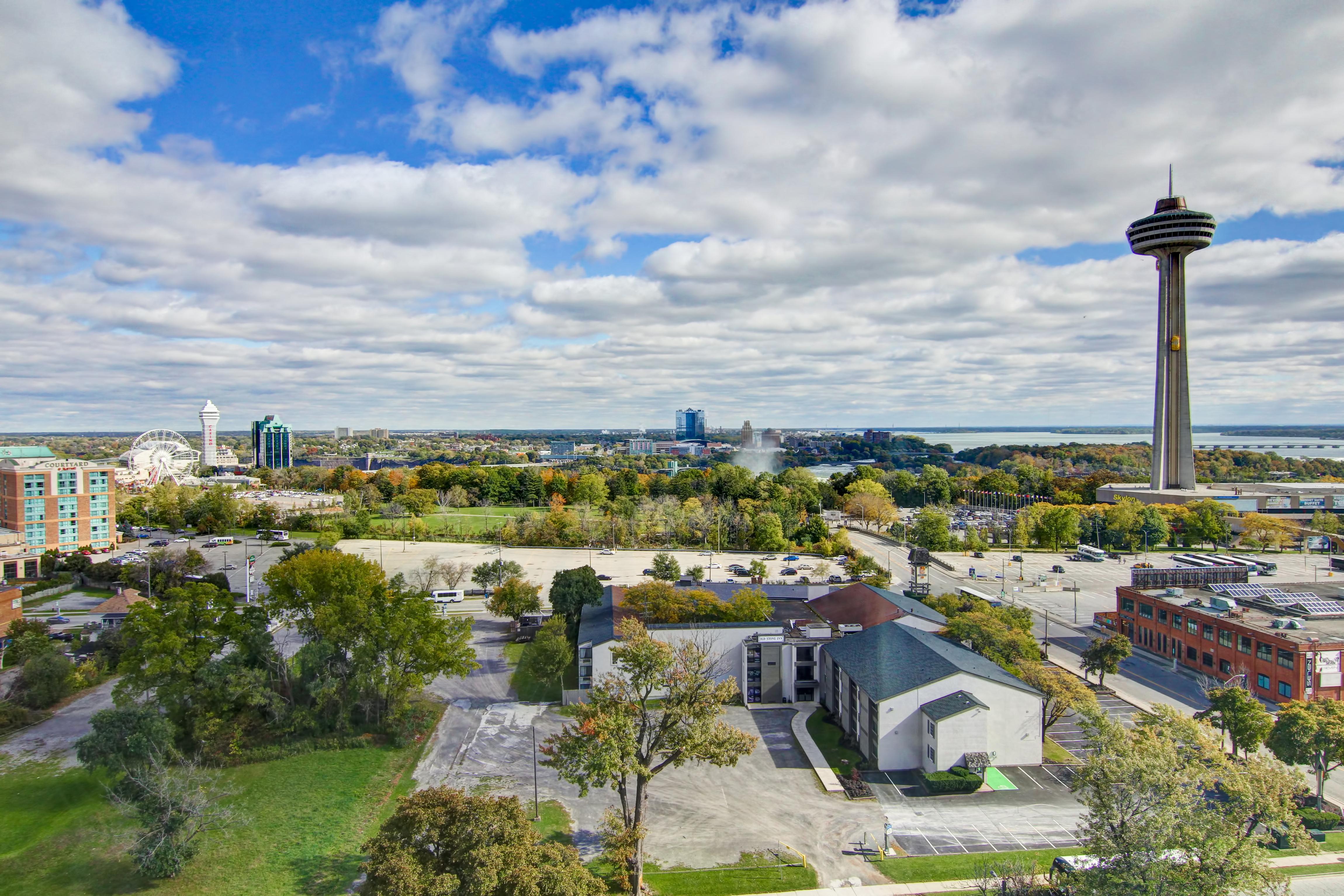 Doubletree Fallsview Resort & Spa By Hilton - Niagara Falls Exterior photo