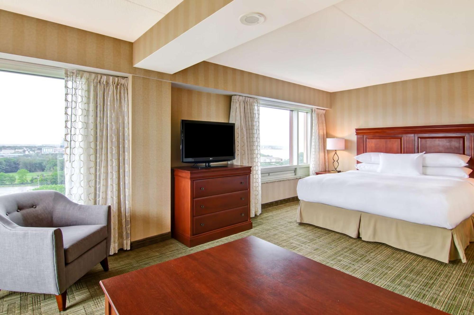 Doubletree Fallsview Resort & Spa By Hilton - Niagara Falls Exterior photo