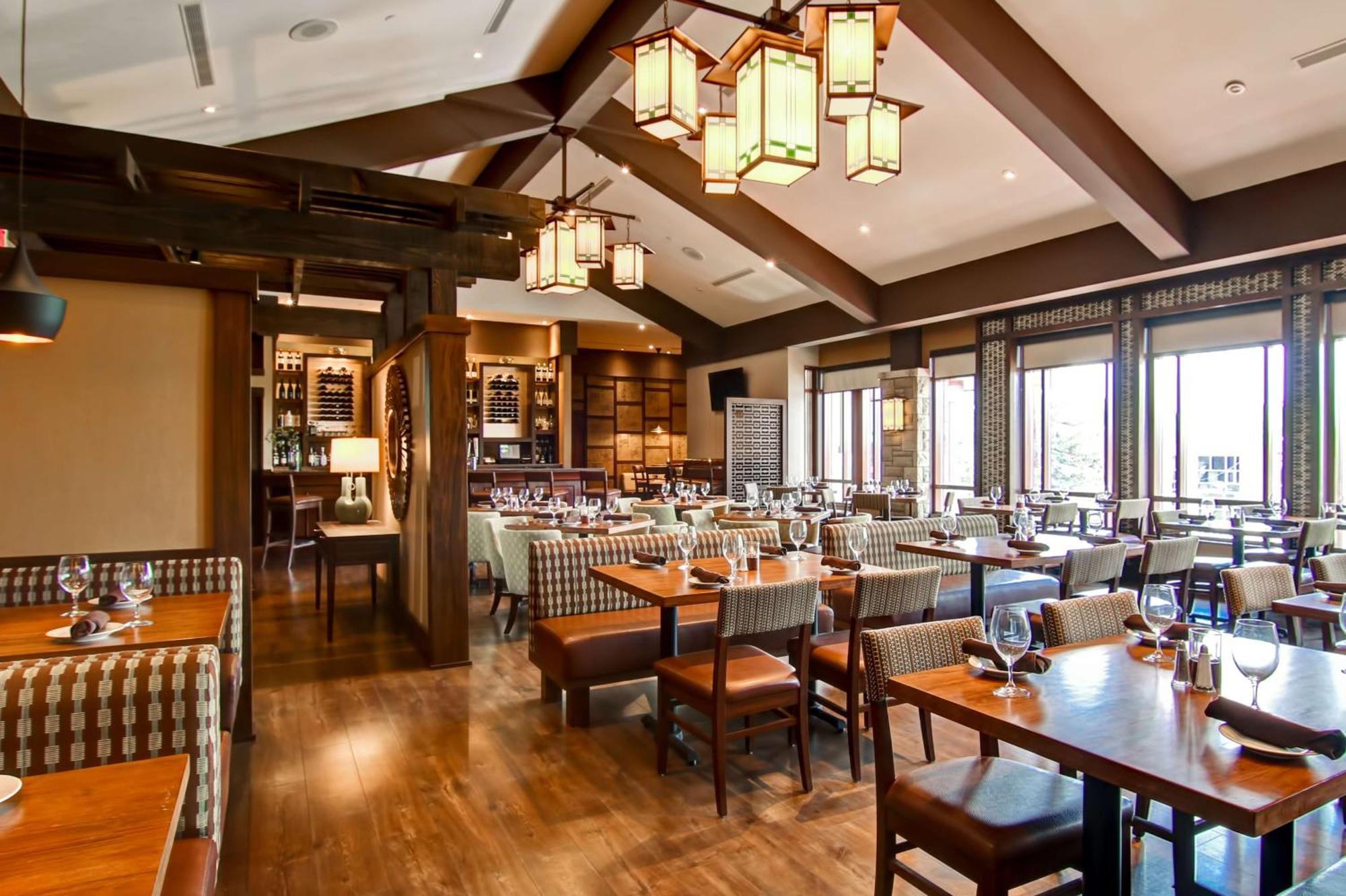 Doubletree Fallsview Resort & Spa By Hilton - Niagara Falls Exterior photo